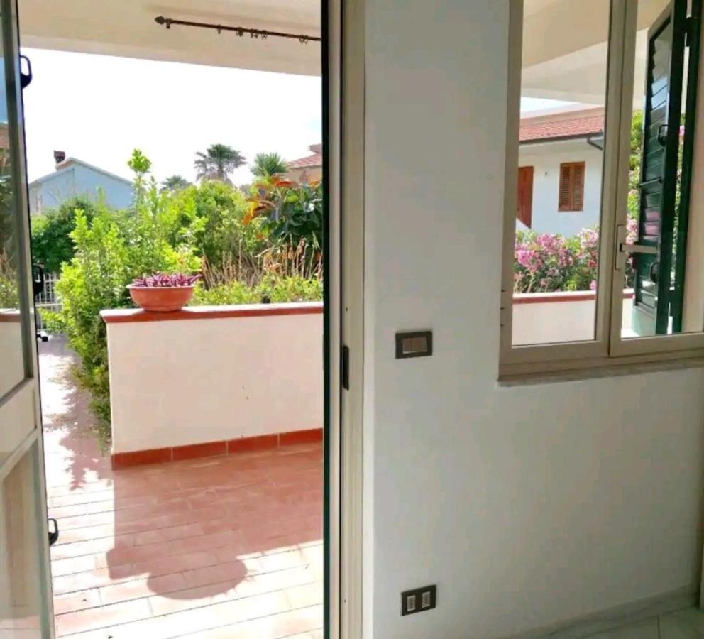 Casa Con Giardino E Terrazzo Vicino Al Mare Villa Piraino Eksteriør bilde